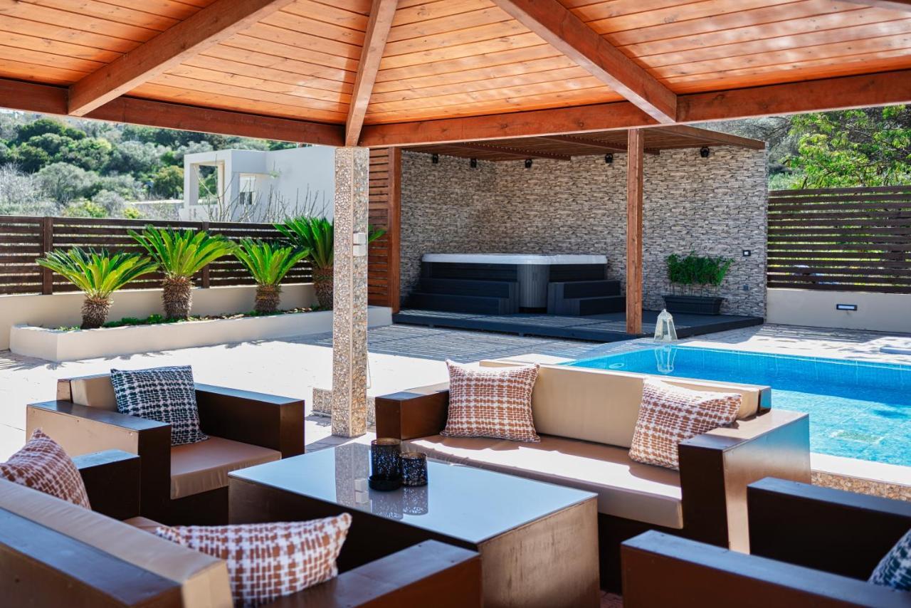 Maria'S Luxurious Villa In Koskinou Koskinou  ภายนอก รูปภาพ